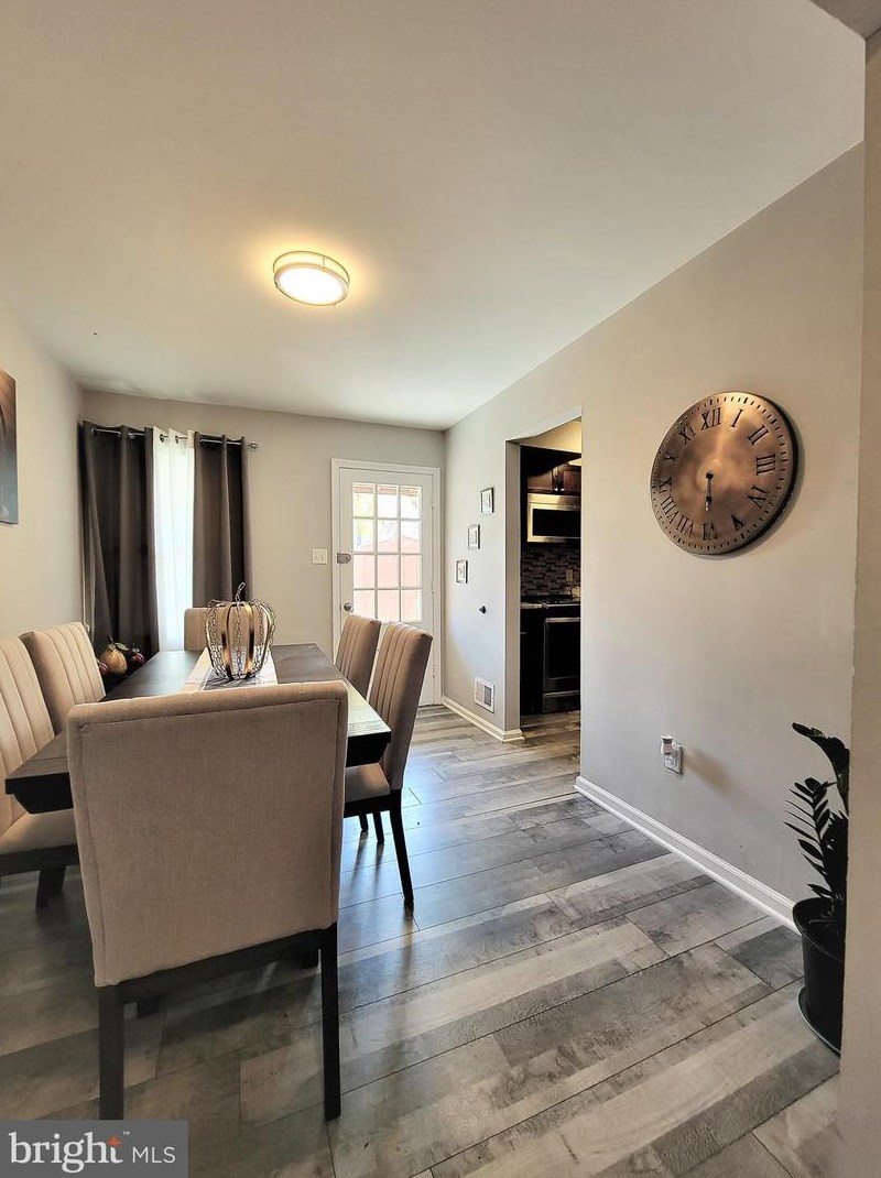 9805 Buckner Rd, Manassas VA  20110-5901 exterior