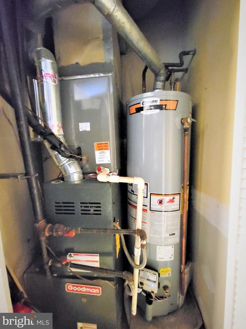 9805 Buckner Rd, Manassas VA  20110-5901 exterior