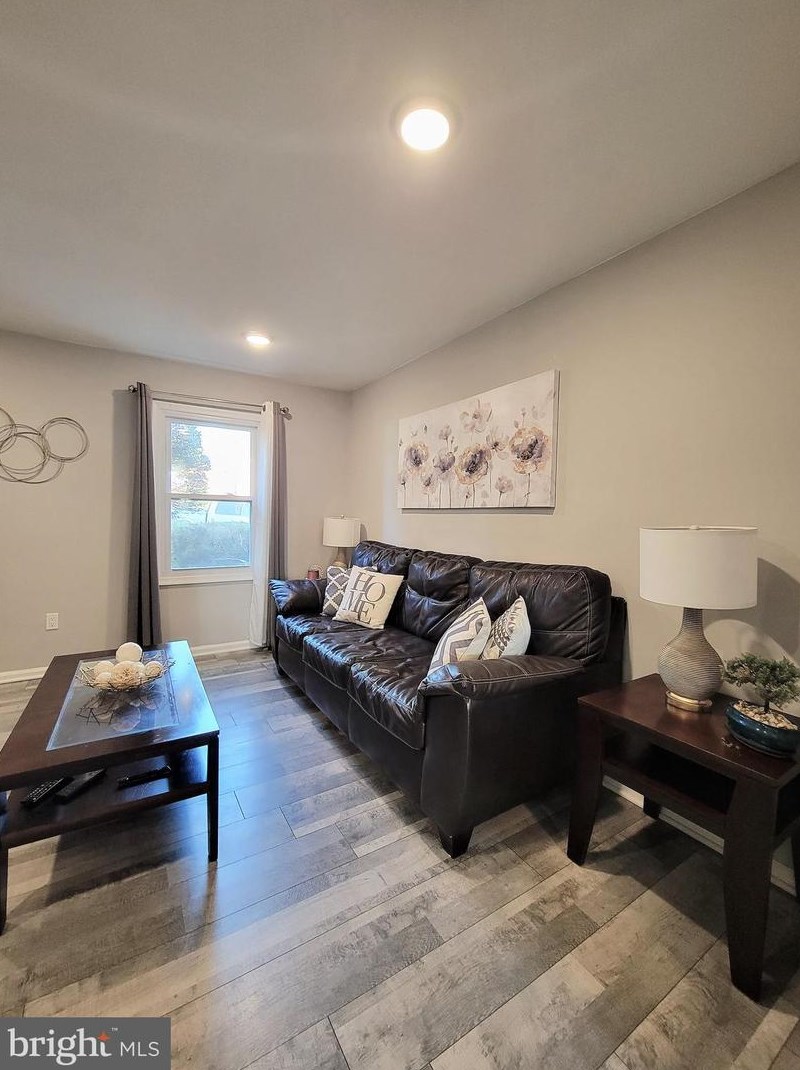 9805 Buckner Rd, Manassas VA  20110-5901 exterior