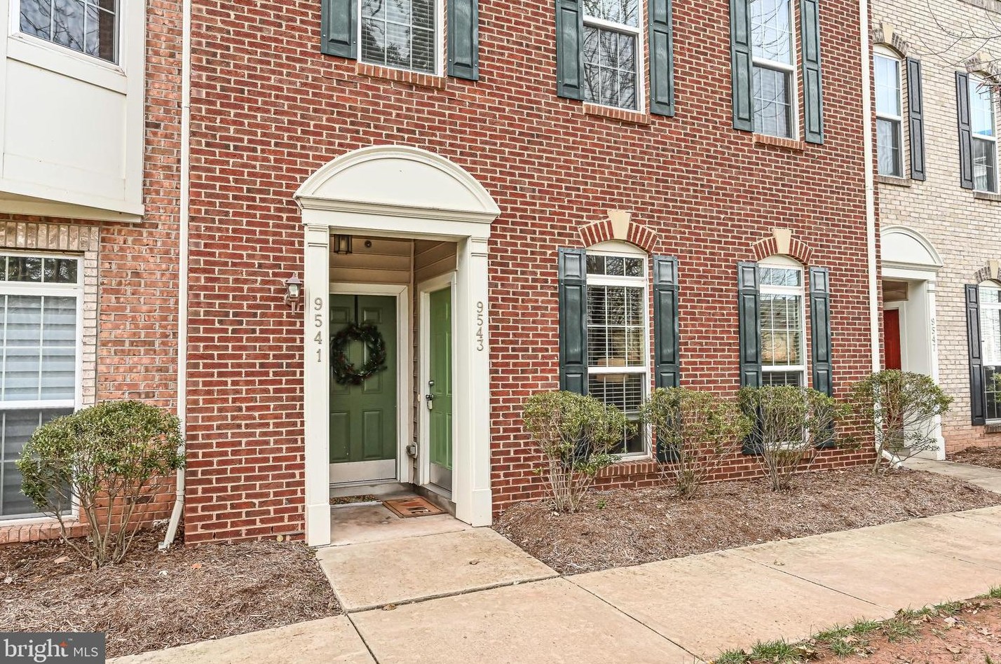 9543 Hall Ter, Manassas, VA 20110-1817