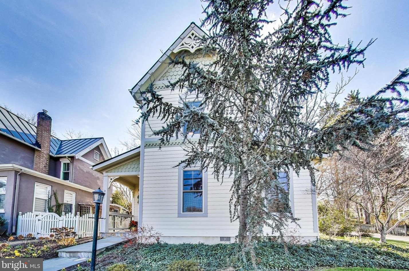 9233 Portner Ave, Manassas, VA 20110-5046