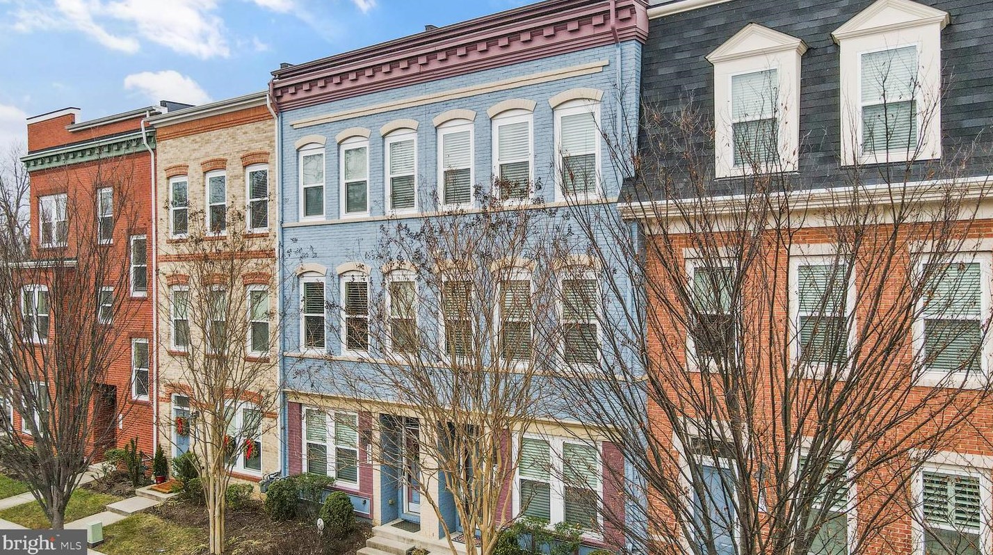 9407 Zebedee St, Manassas, VA 20110-5421