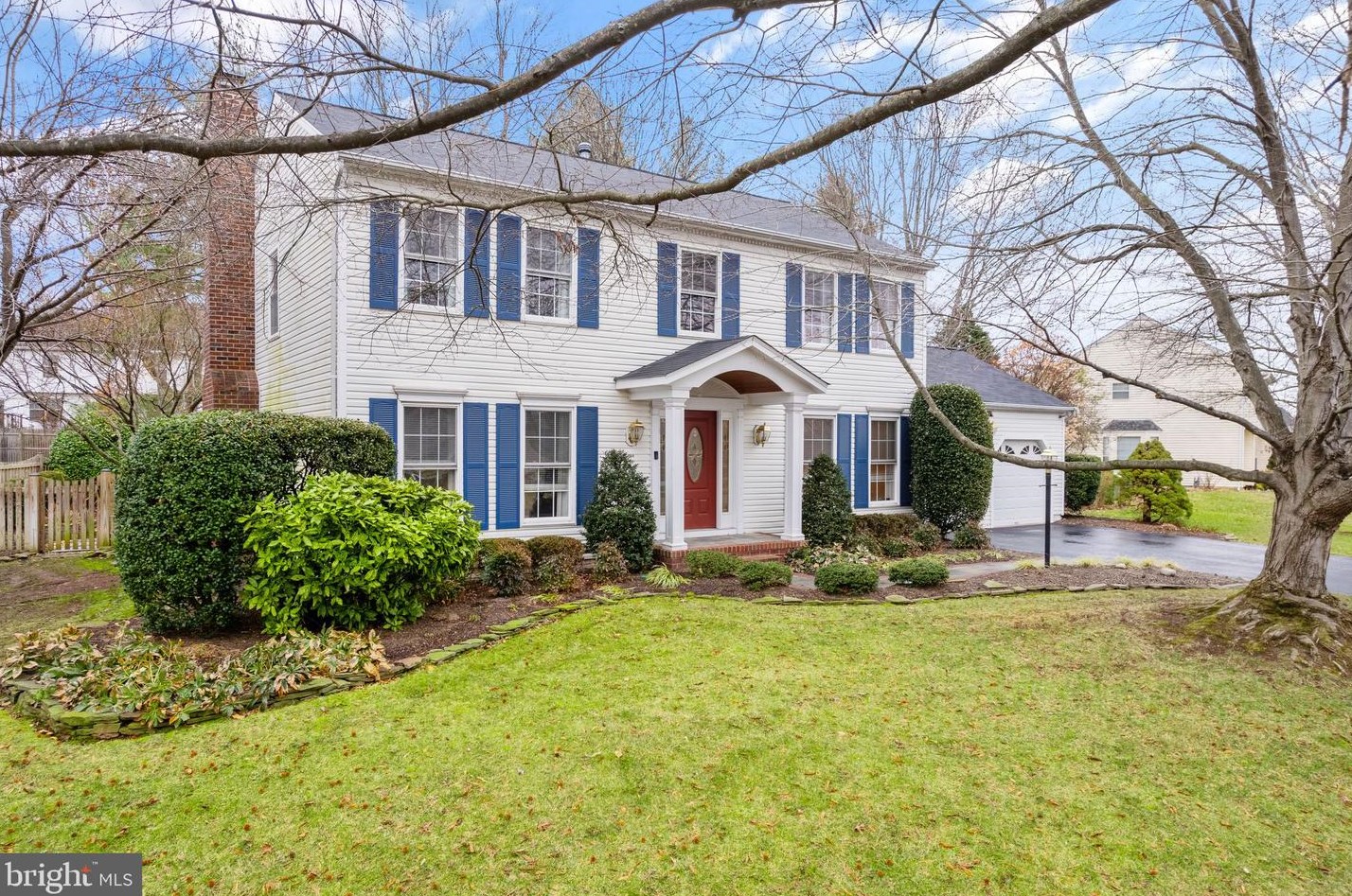 9412 Waterford Dr, Manassas, VA 20110-6023