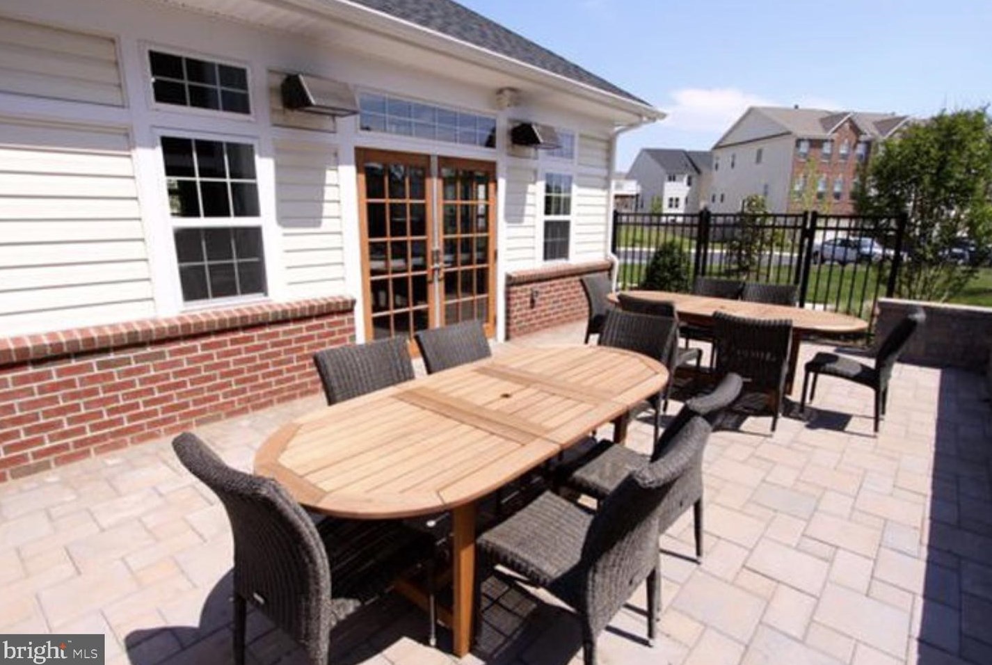 10275 Fountain Cir, Manassas VA  20110-2812 exterior