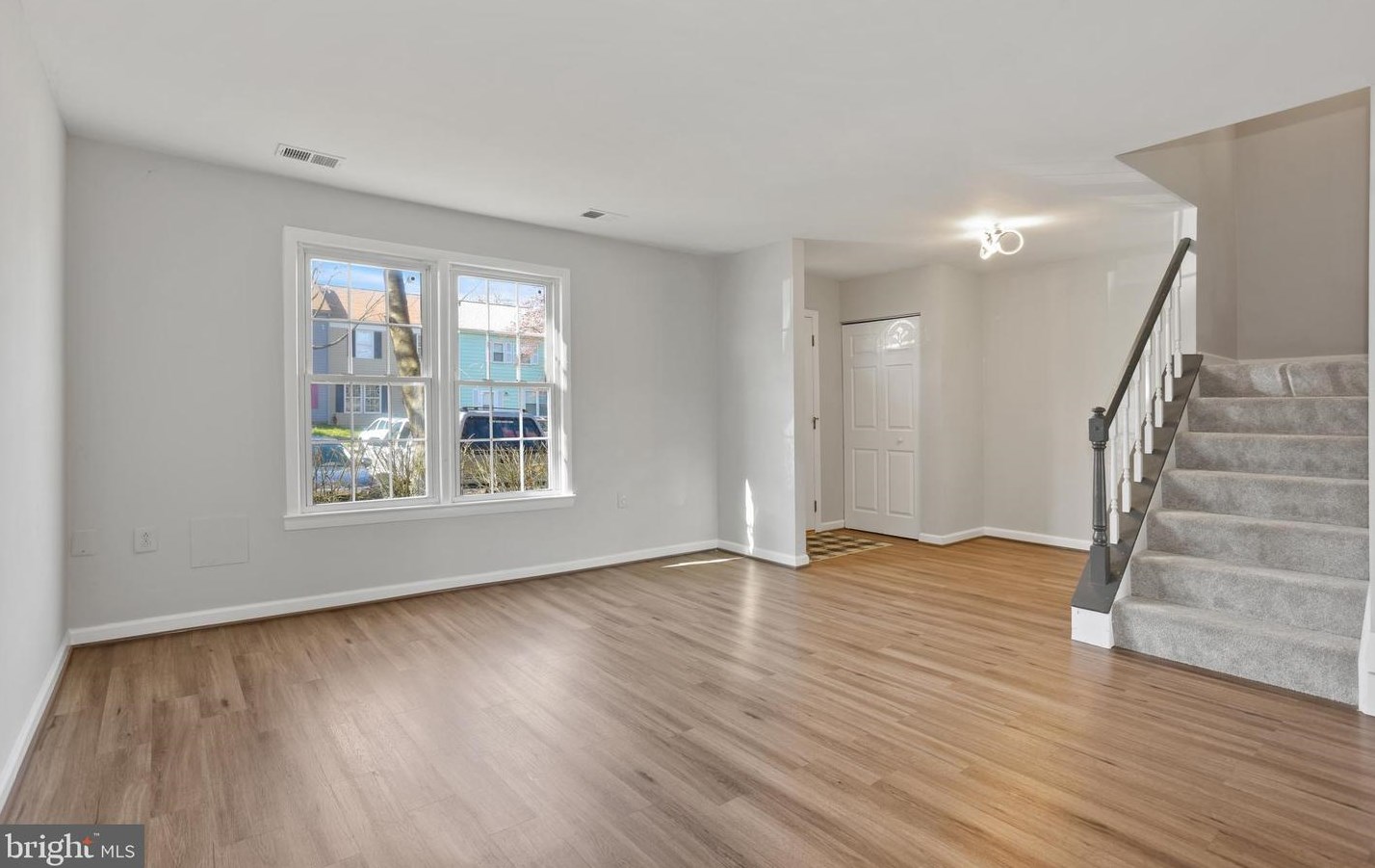 9124 Wharton Ct, Manassas, VA 20110