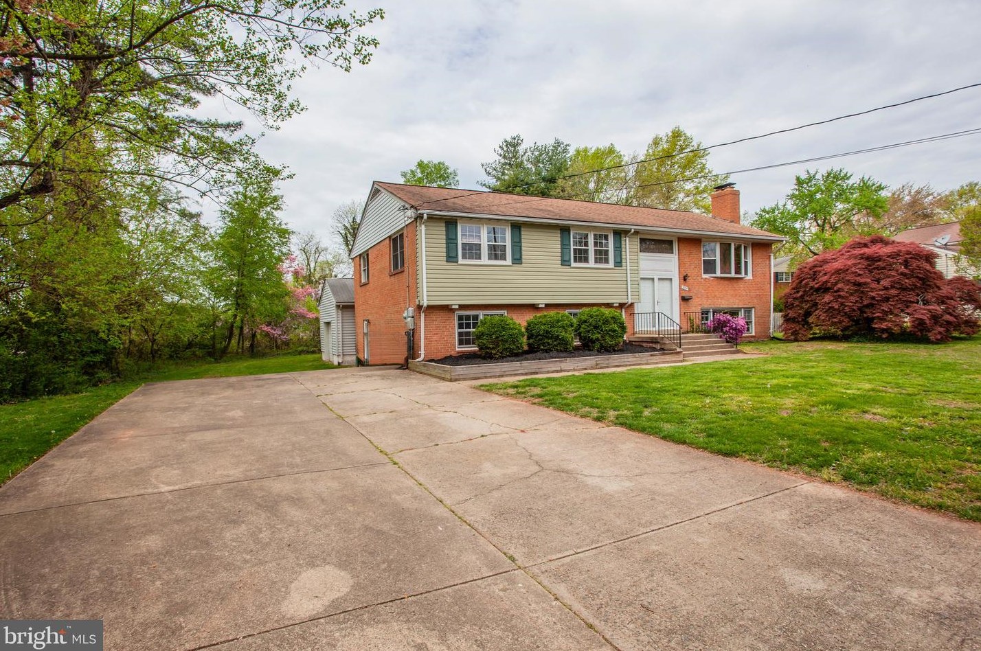 9208 Peabody St, Manassas, VA 20110-2523