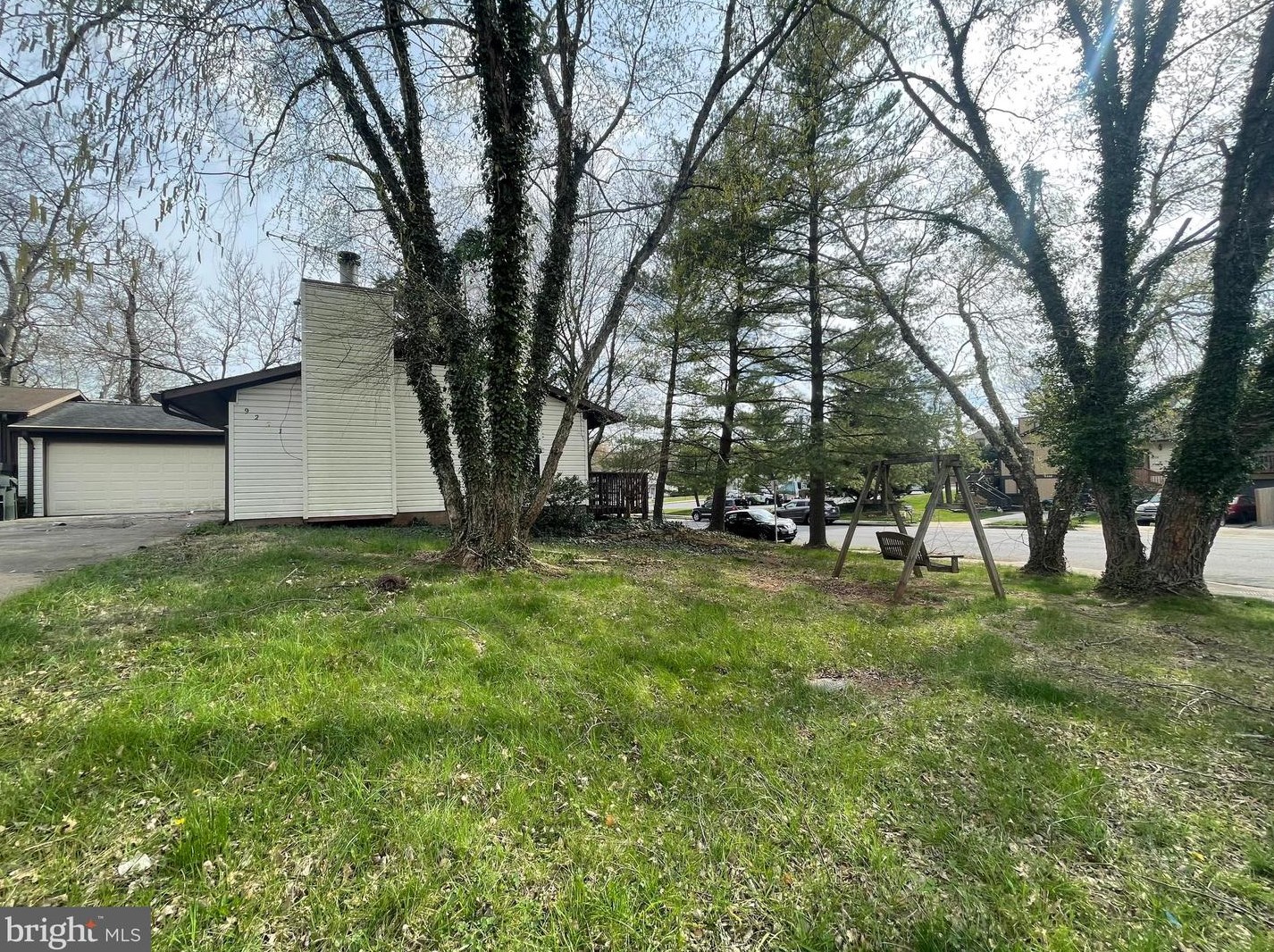 9221 Easton Ct, Manassas, VA 20110