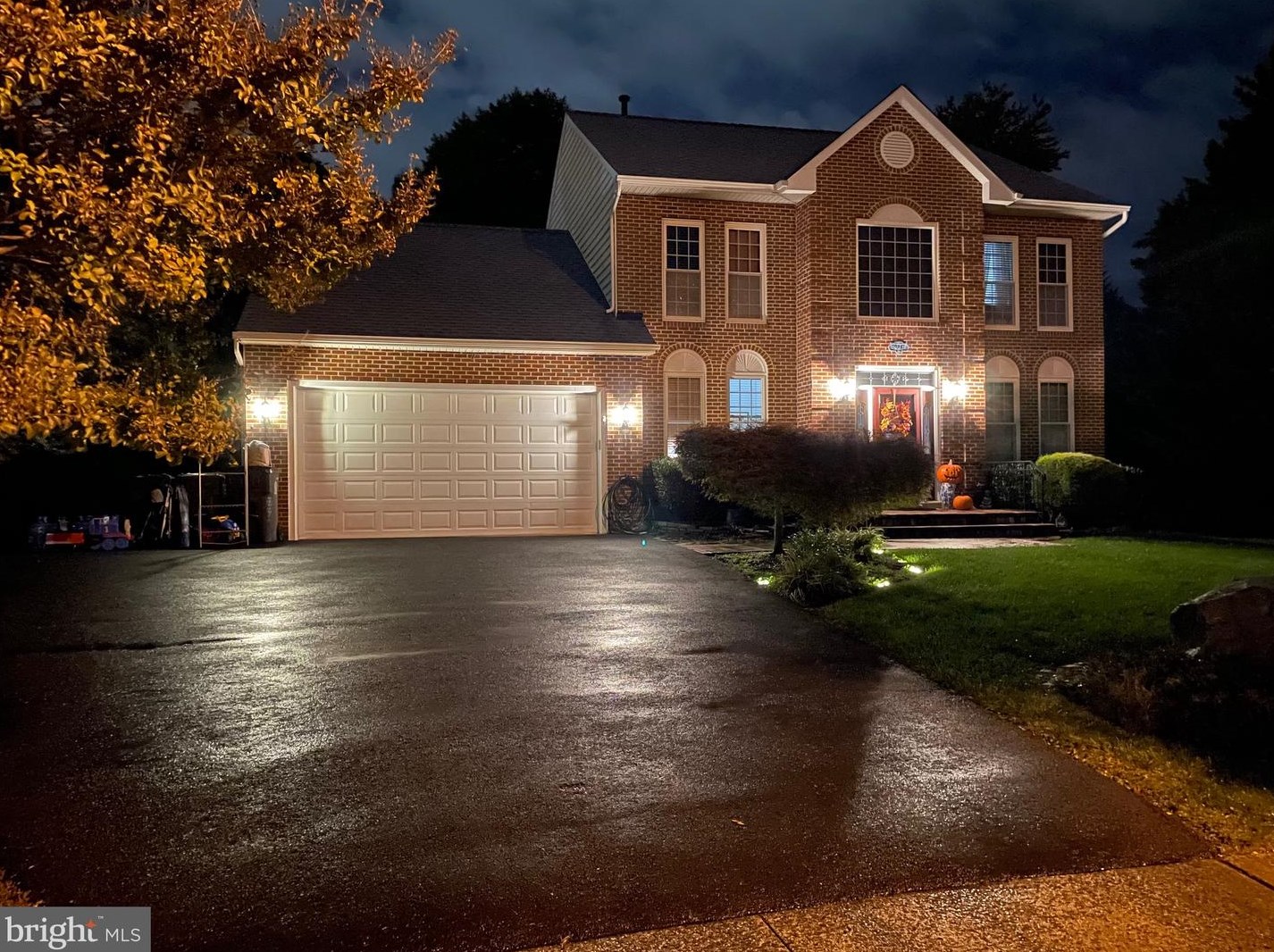 9847 Clark Pl, Manassas VA  20110-5764 exterior