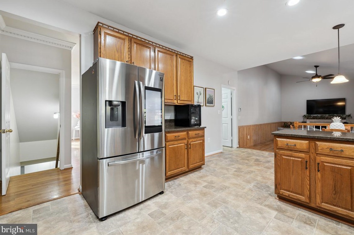 9847 Clark Pl, Manassas VA  20110-5764 exterior