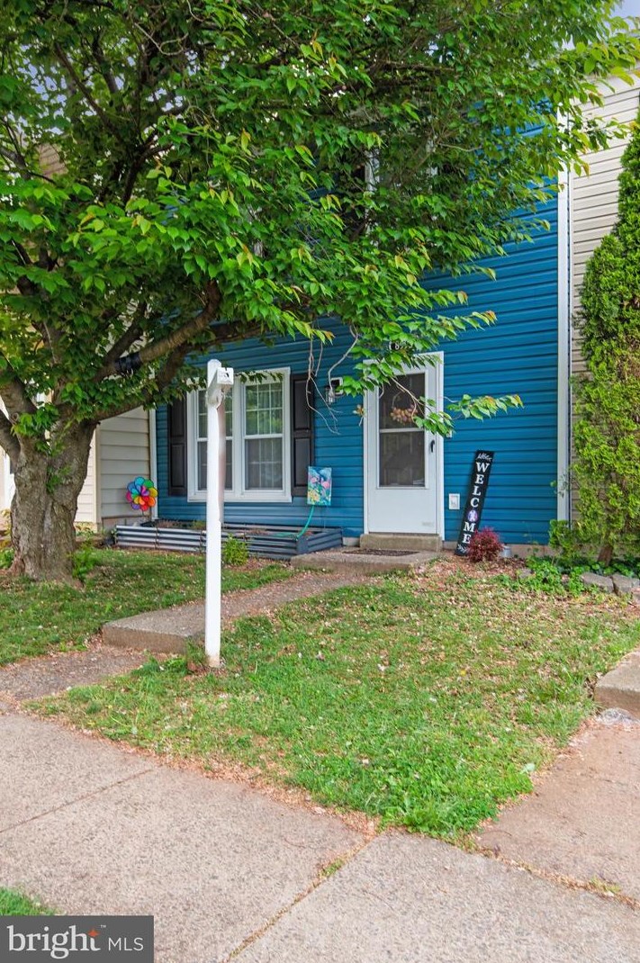 8993 Mcdowell Cmn, Manassas, VA 20110-4252