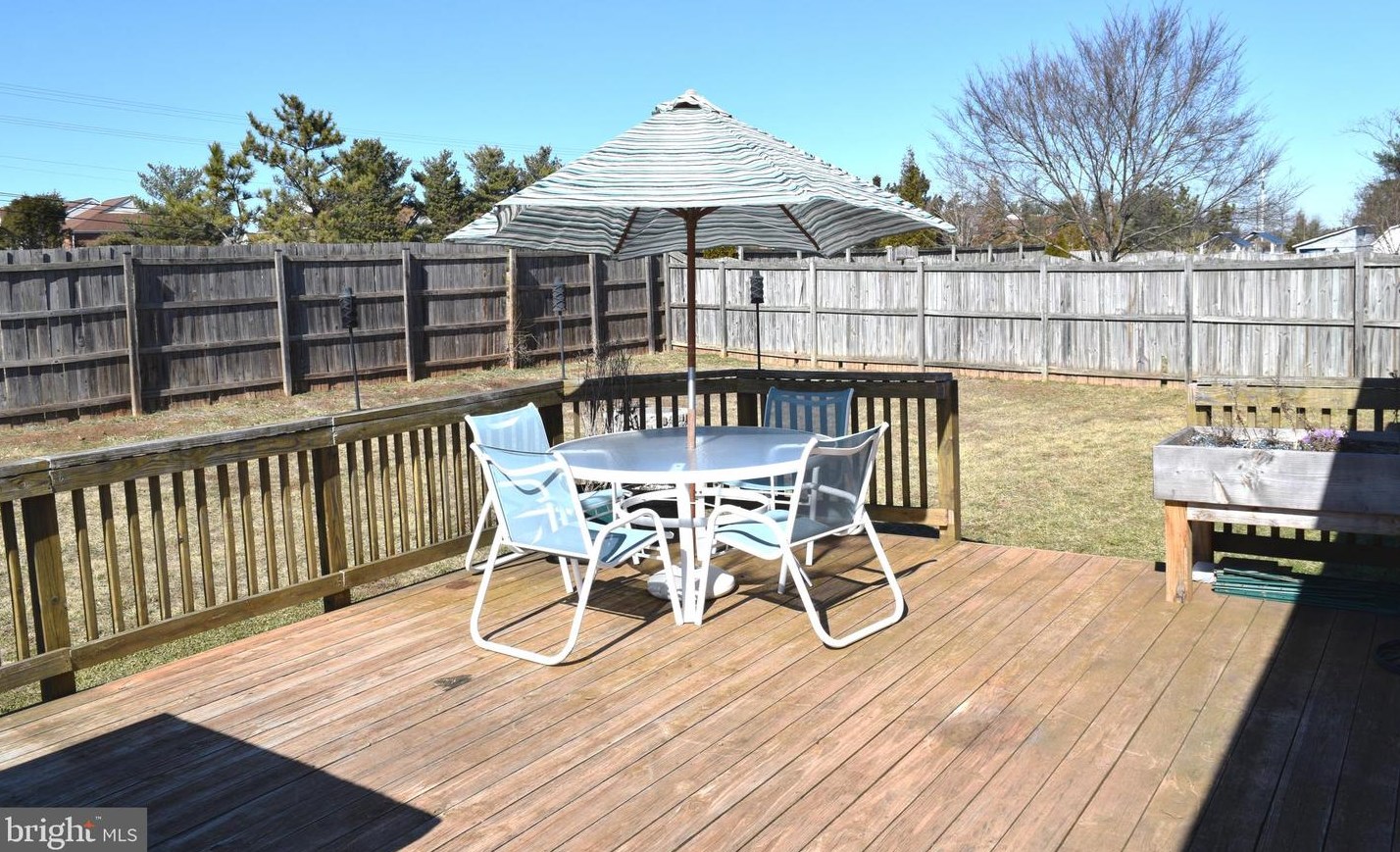 8910 Sweetbriar St, Manassas VA  20110-3818 exterior