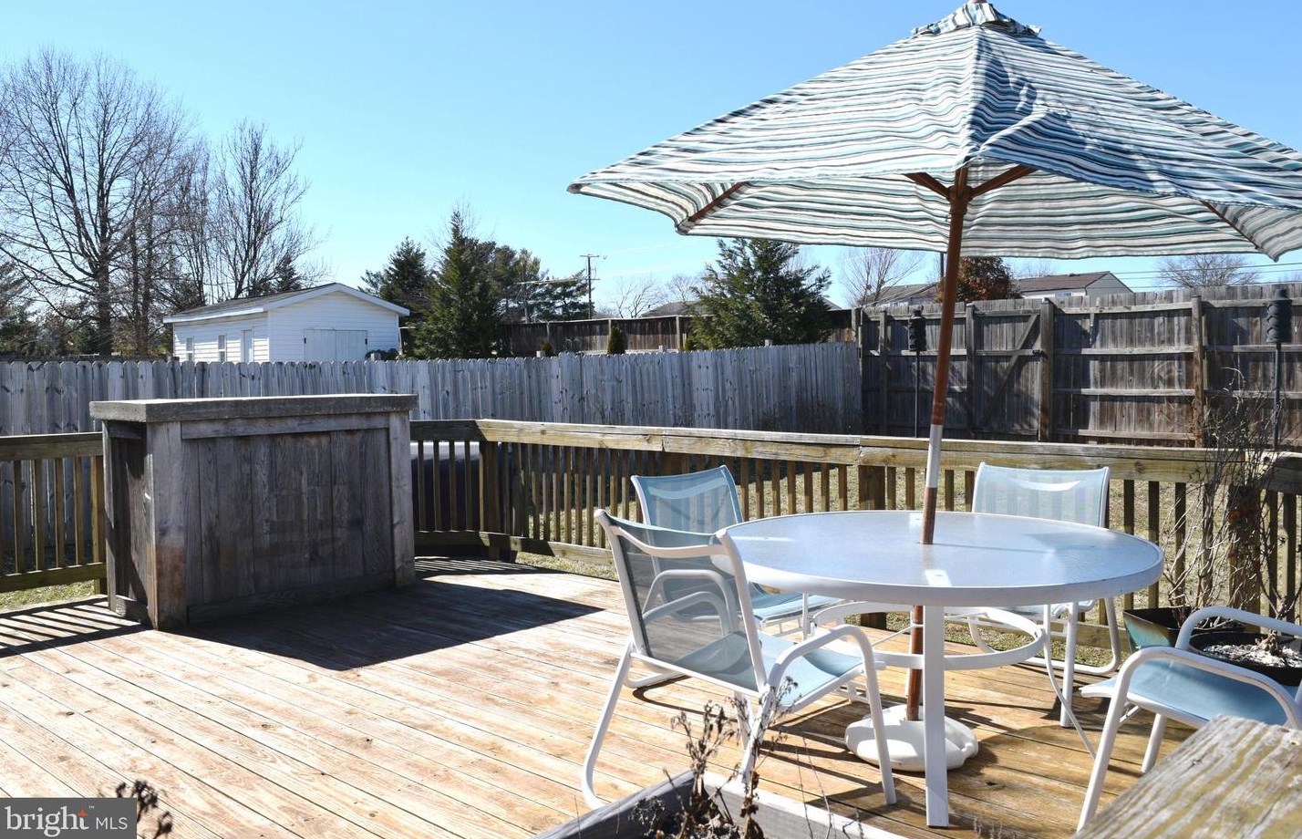 8910 Sweetbriar St, Manassas VA  20110-3818 exterior