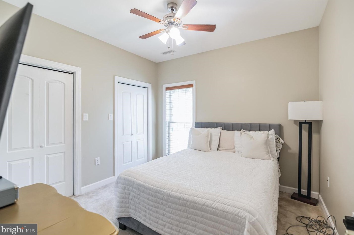 8928 Longstreet Dr, Manassas VA  20110-4903 exterior