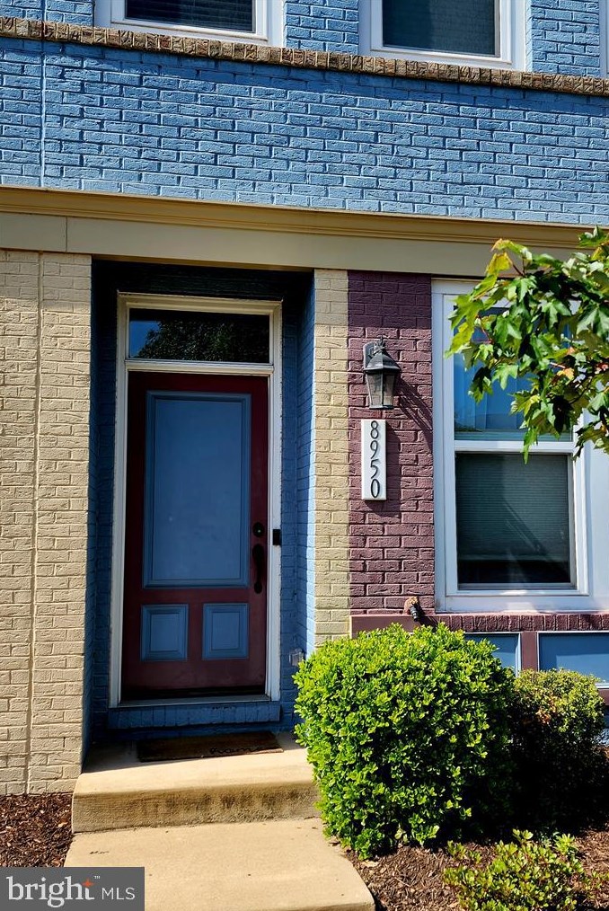 8950 Center St, Manassas, VA 20110