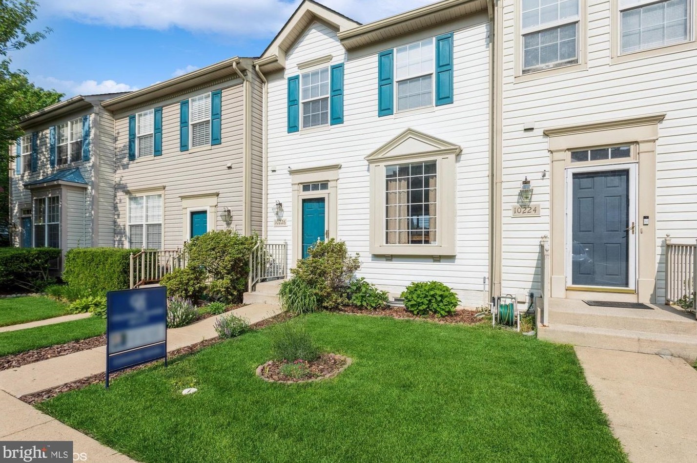 10226 Magnolia Grove Dr, Manassas, VA 20110