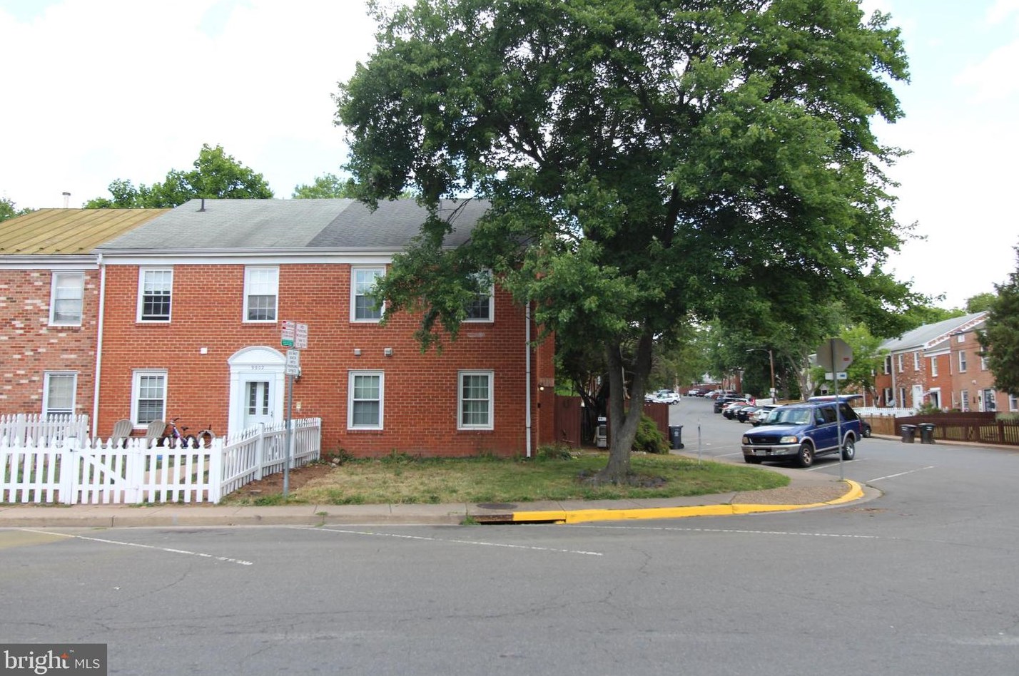 9900 Hampton Rd, Manassas, VA 20110