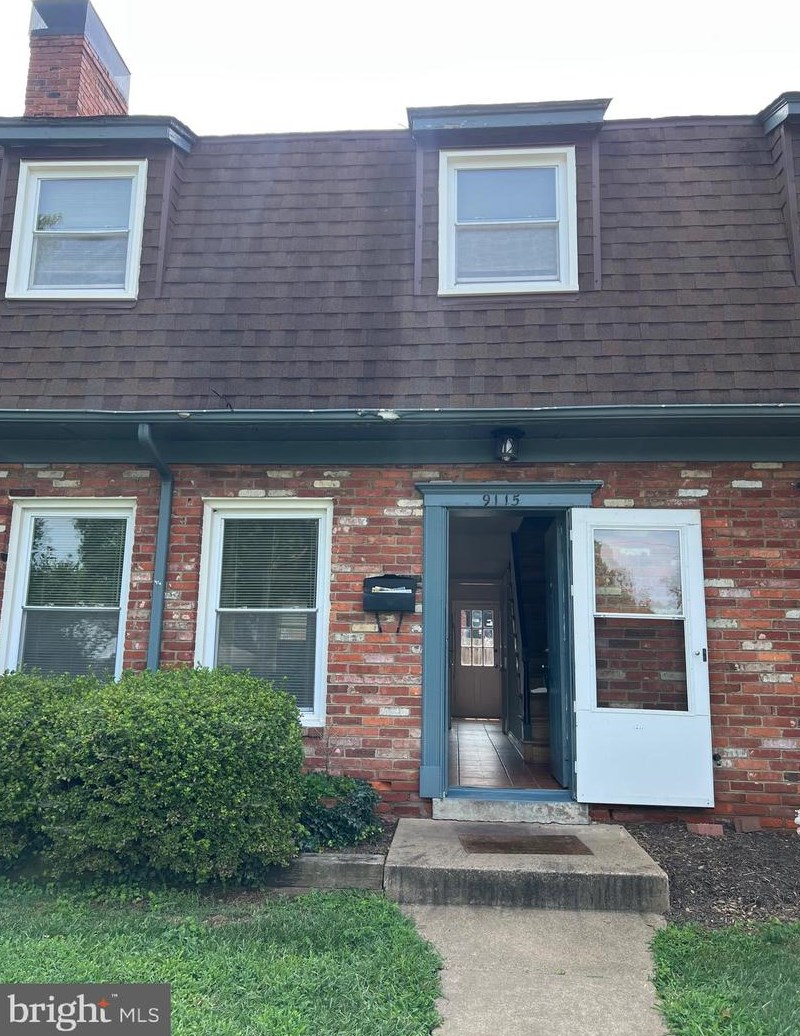 9115 Portner Ave, Manassas, VA 20110-8800