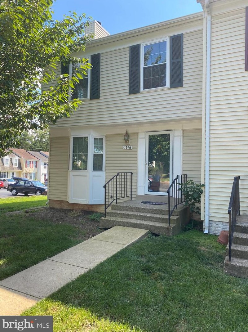 8616 Braxted Ln, Manassas, VA 20110