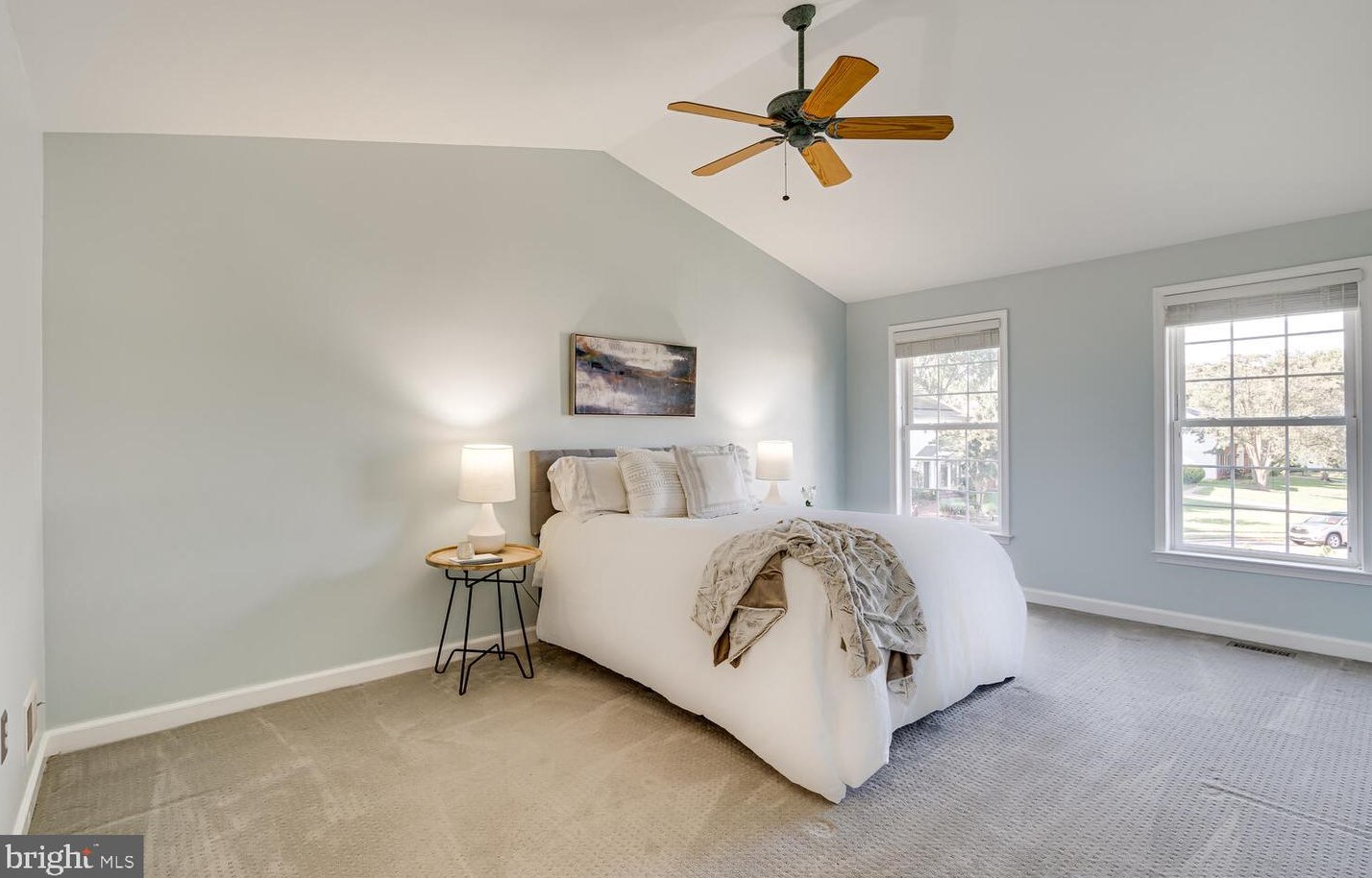 8627 Hollowbrook Way, Manassas VA  20110-7010 exterior