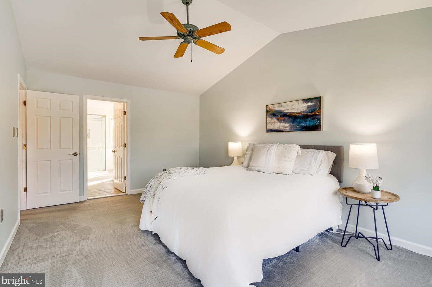 8627 Hollowbrook Way, Manassas VA  20110-7010 exterior