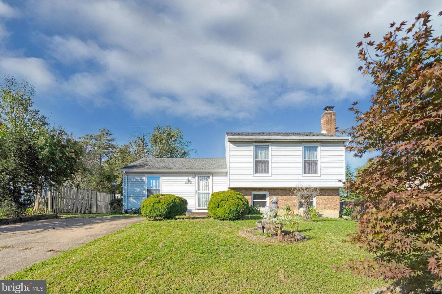 8630 Liberia Ave, Manassas VA  20110-4852 exterior