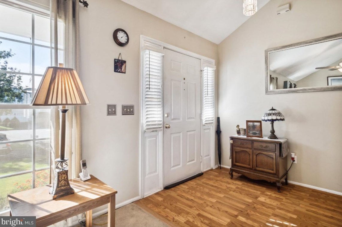 10123 Wimbledon Ct, Manassas VA 20110-2186 exterior