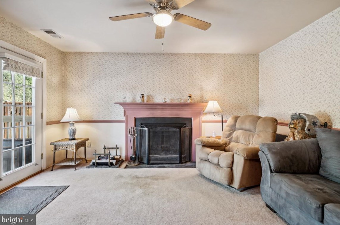 10123 Wimbledon Ct, Manassas VA 20110-2186 exterior