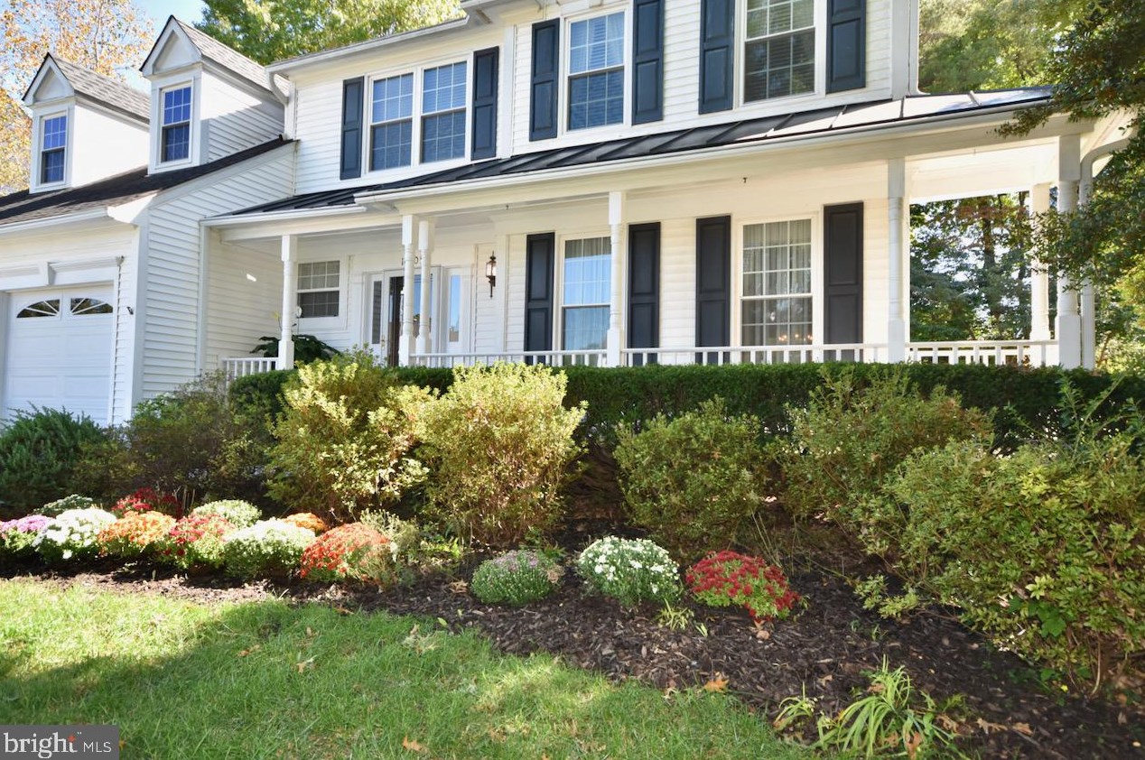 10205 Waterford Dr, Manassas, VA 20110