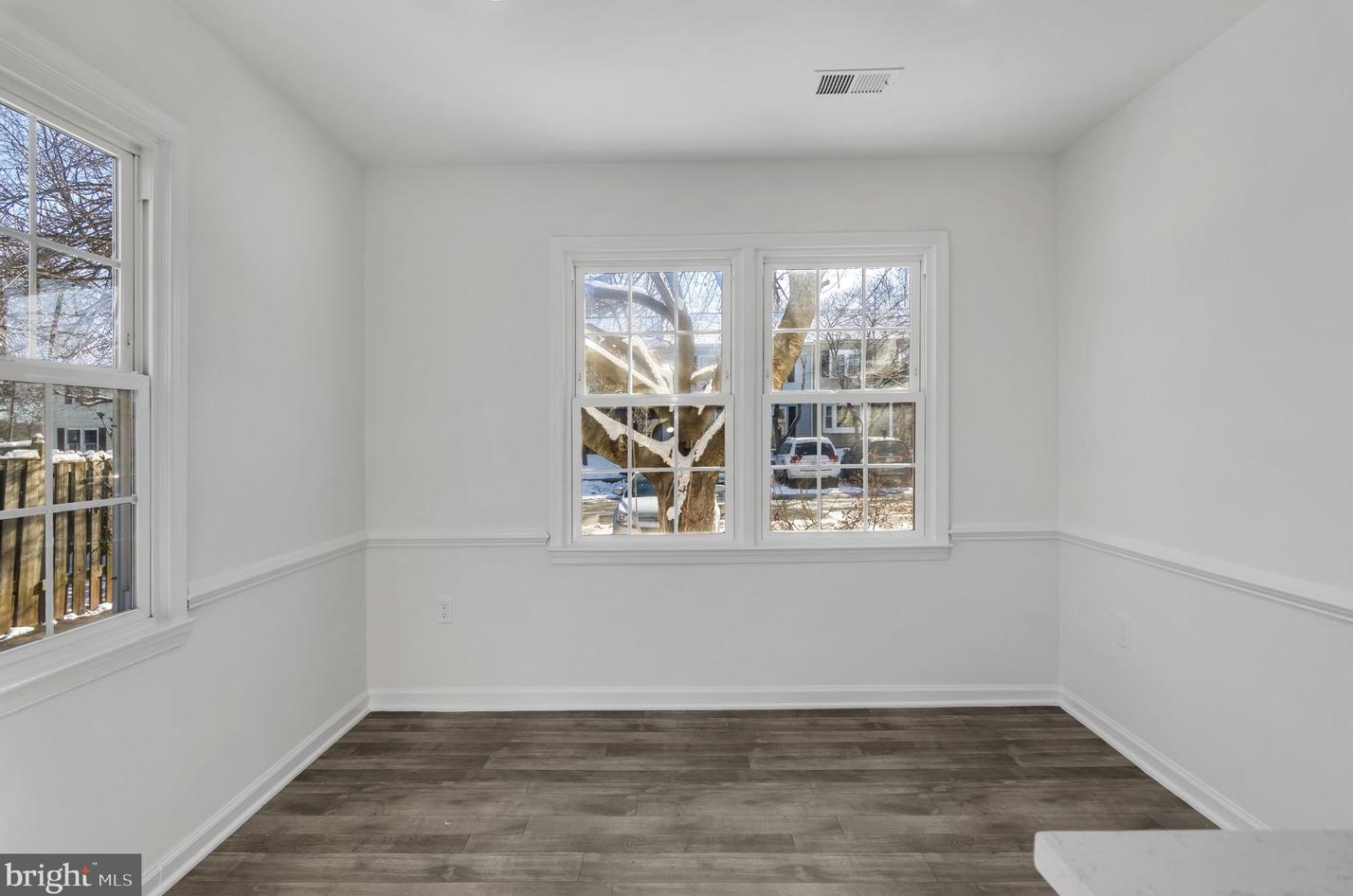 9007 Miles Pl, Manassas VA 20110-4210 exterior