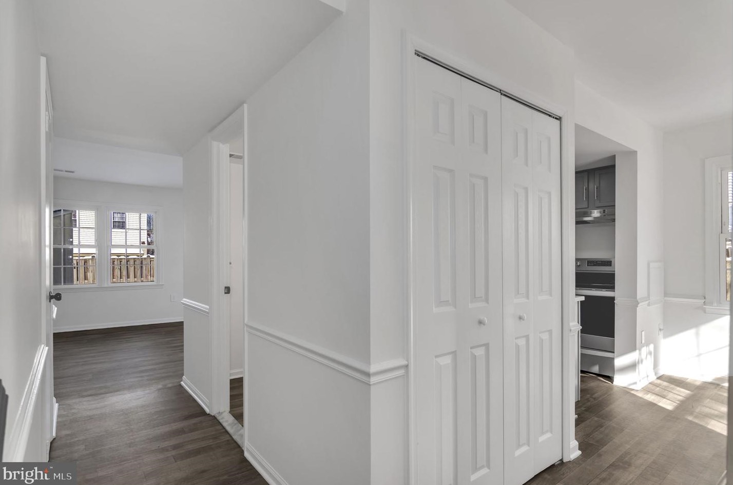 9007 Miles Pl, Manassas VA 20110-4210 exterior