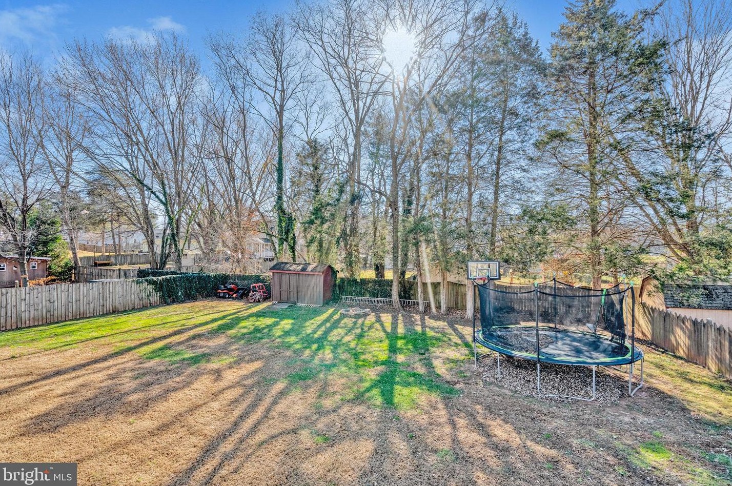 9193 Winterset Dr, Manassas VA 20110 exterior