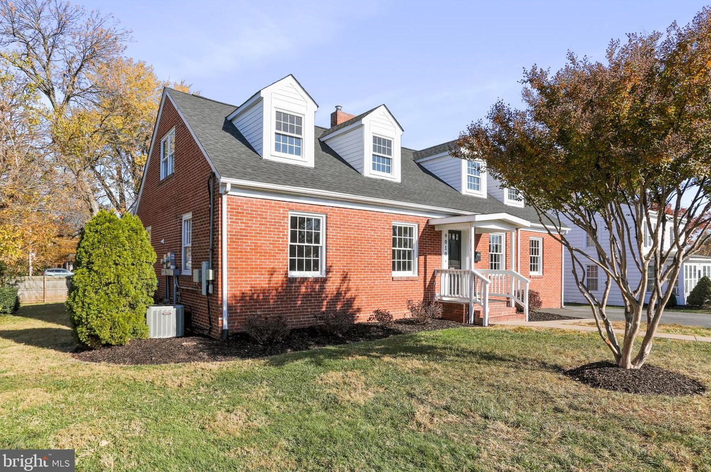 9010 Quarry St, Manassas, VA 20110