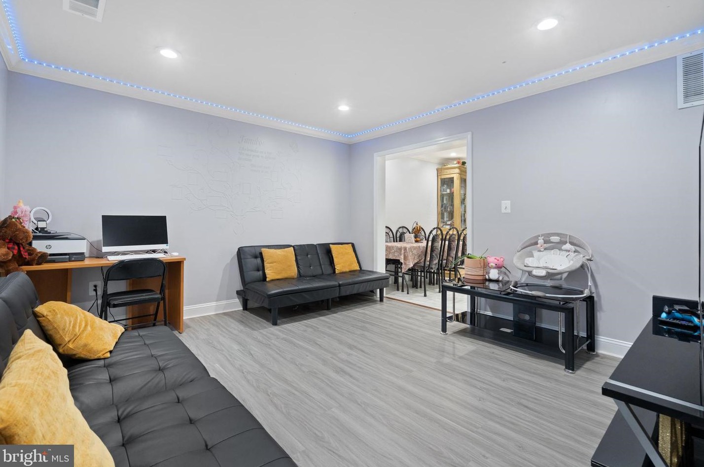 9838 Town Ln, Manassas VA  20110-5910 exterior