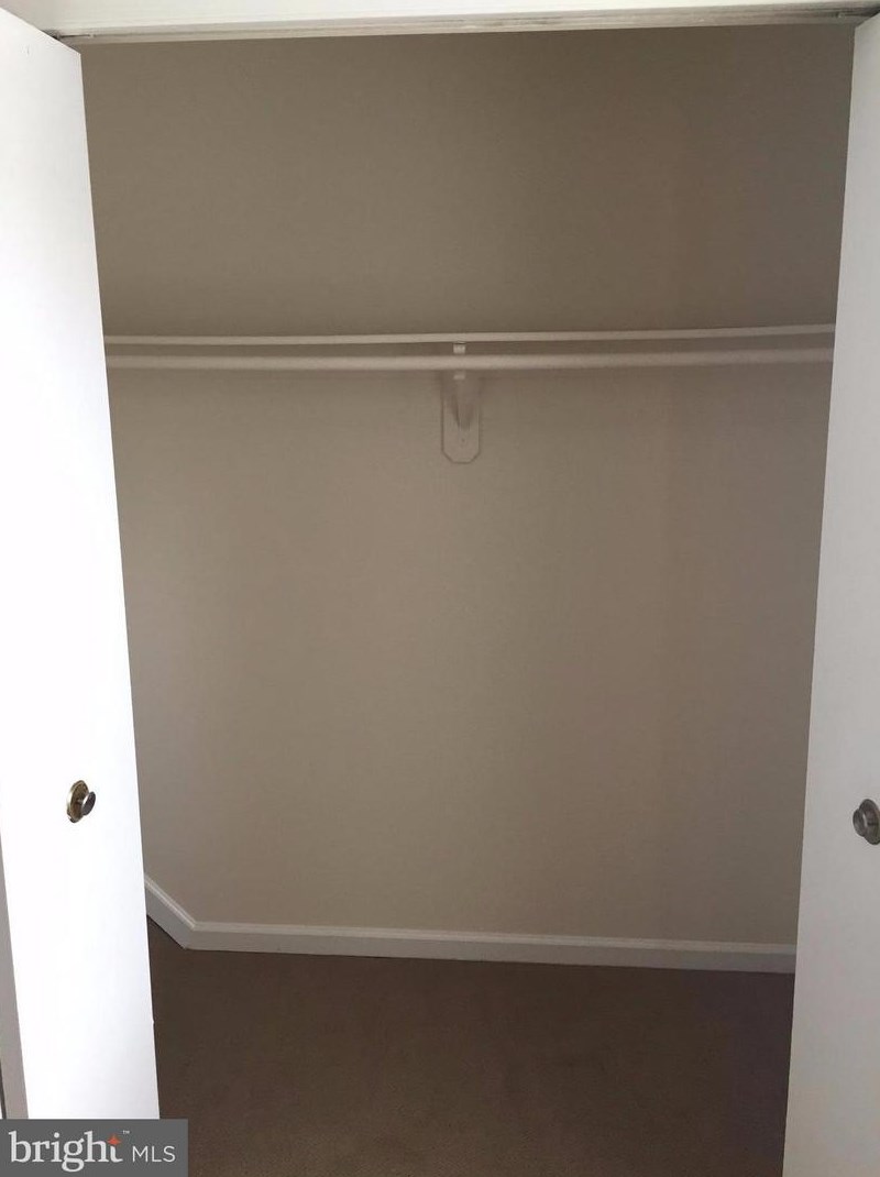 9153 Stevens Ct, Manassas, VA 20110-4285