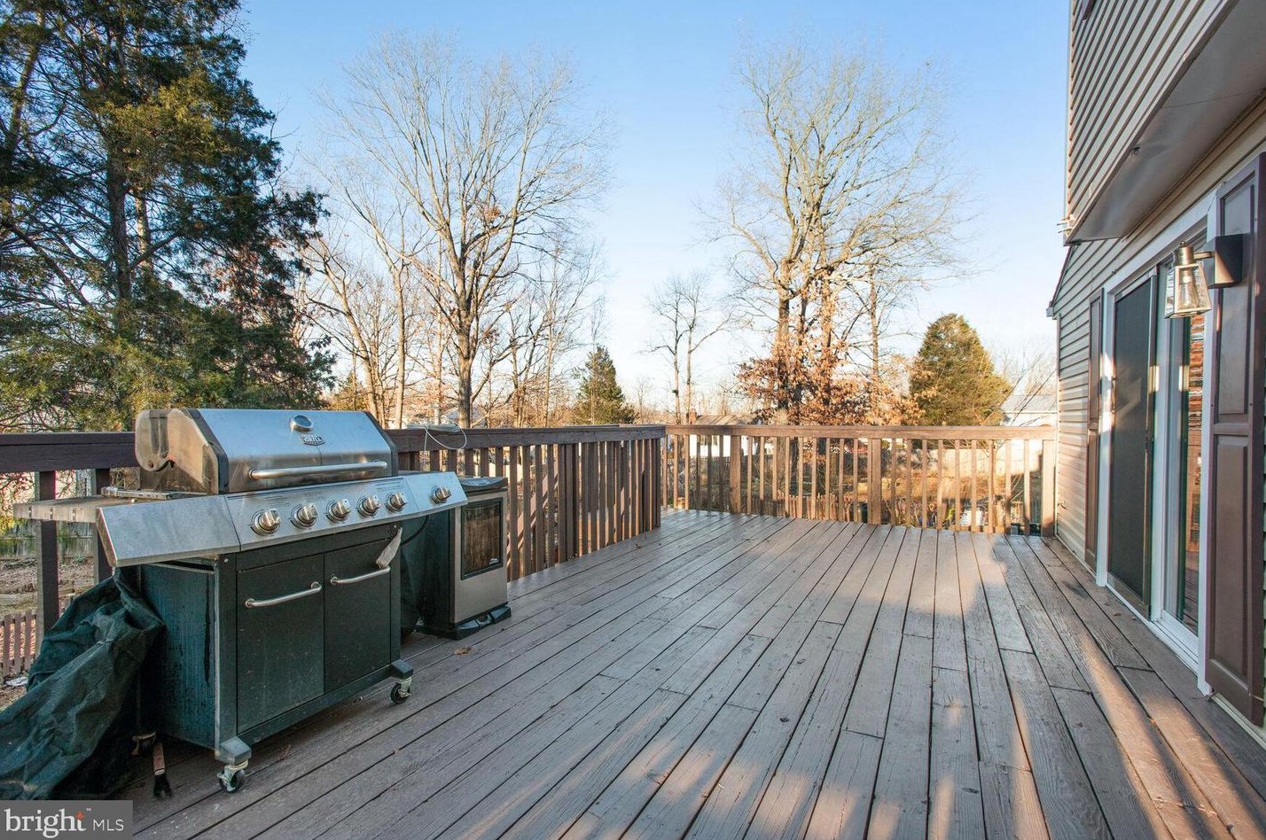 9246 Oakglen Ct, Manassas, VA 20110