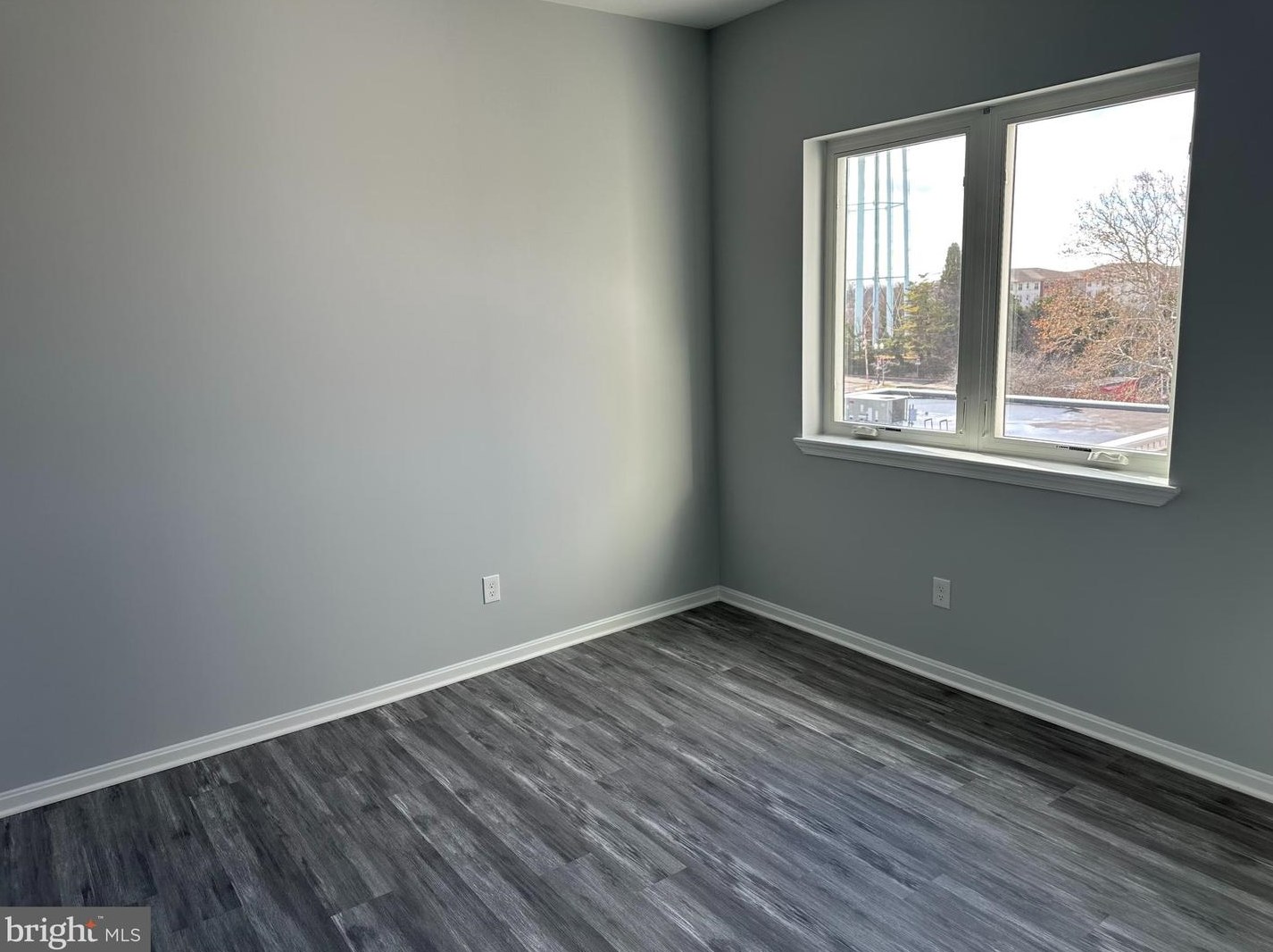 9414 Battle St #201, Manassas, VA 20110