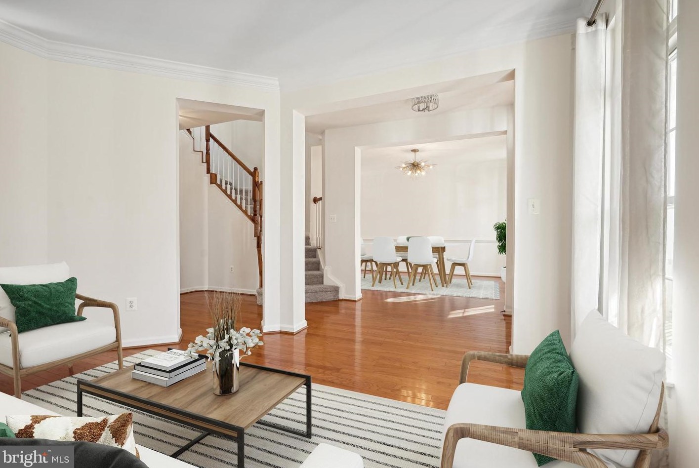 8214 Warfield St, Manassas VA  20110-3006 exterior