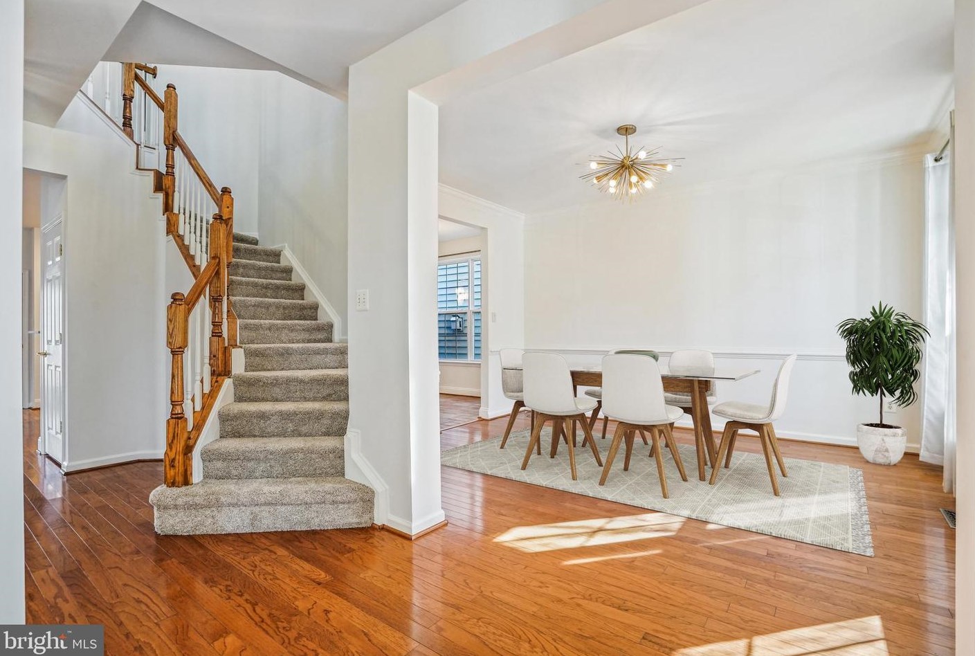 8214 Warfield St, Manassas VA  20110-3006 exterior