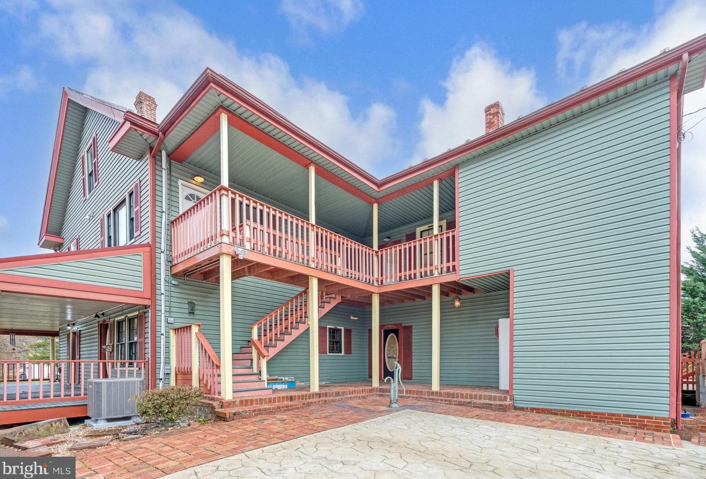 9014 Sudley Rd #1, Manassas, VA 20110