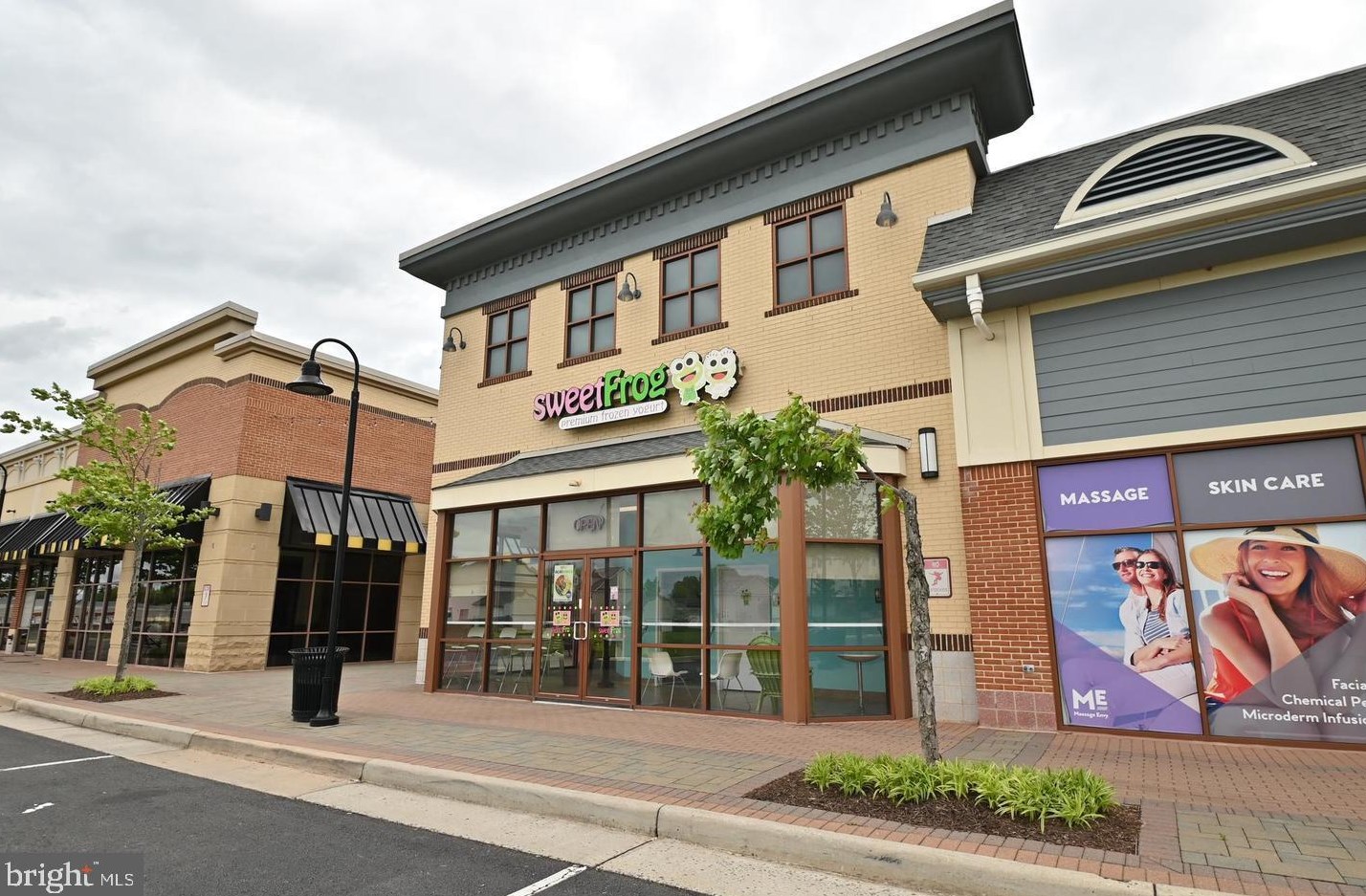 9478 Teaberry Ct, Manassas VA  20110-5673 exterior