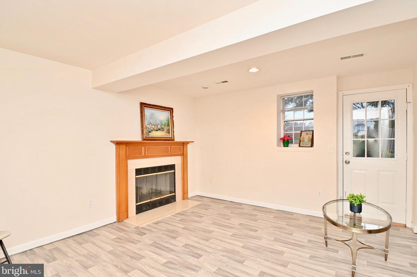 9478 Teaberry Ct, Manassas VA  20110-5673 exterior