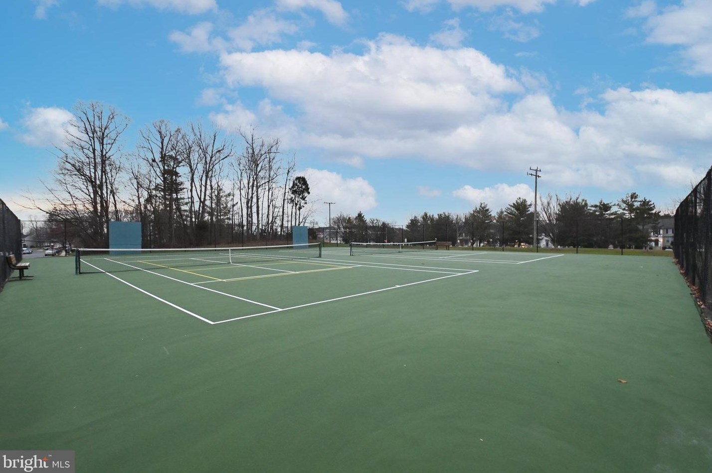 9478 Teaberry Ct, Manassas VA  20110-5673 exterior