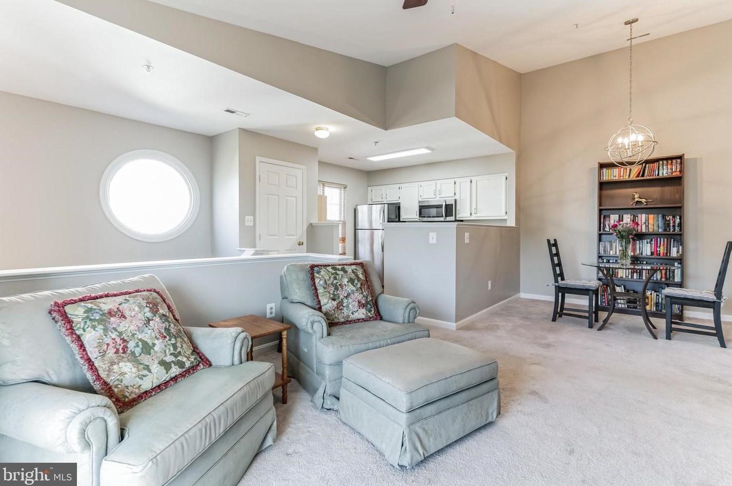 9402 Scarlet Oak Dr, Manassas, VA 20110