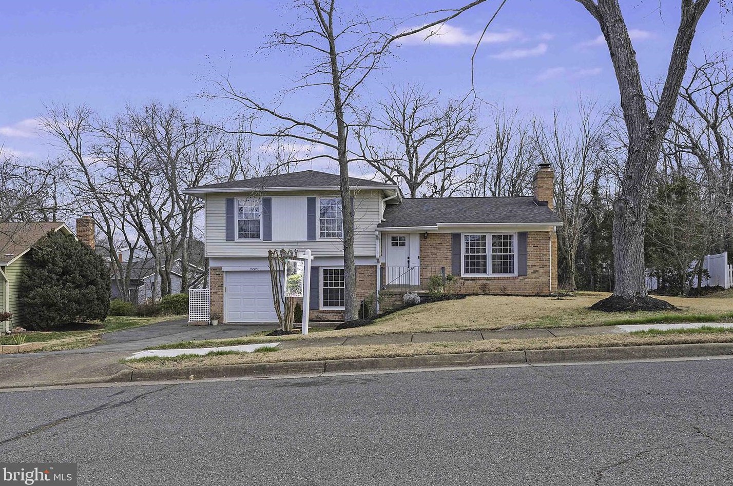 9205 Olden Ct, Manassas, VA 20110
