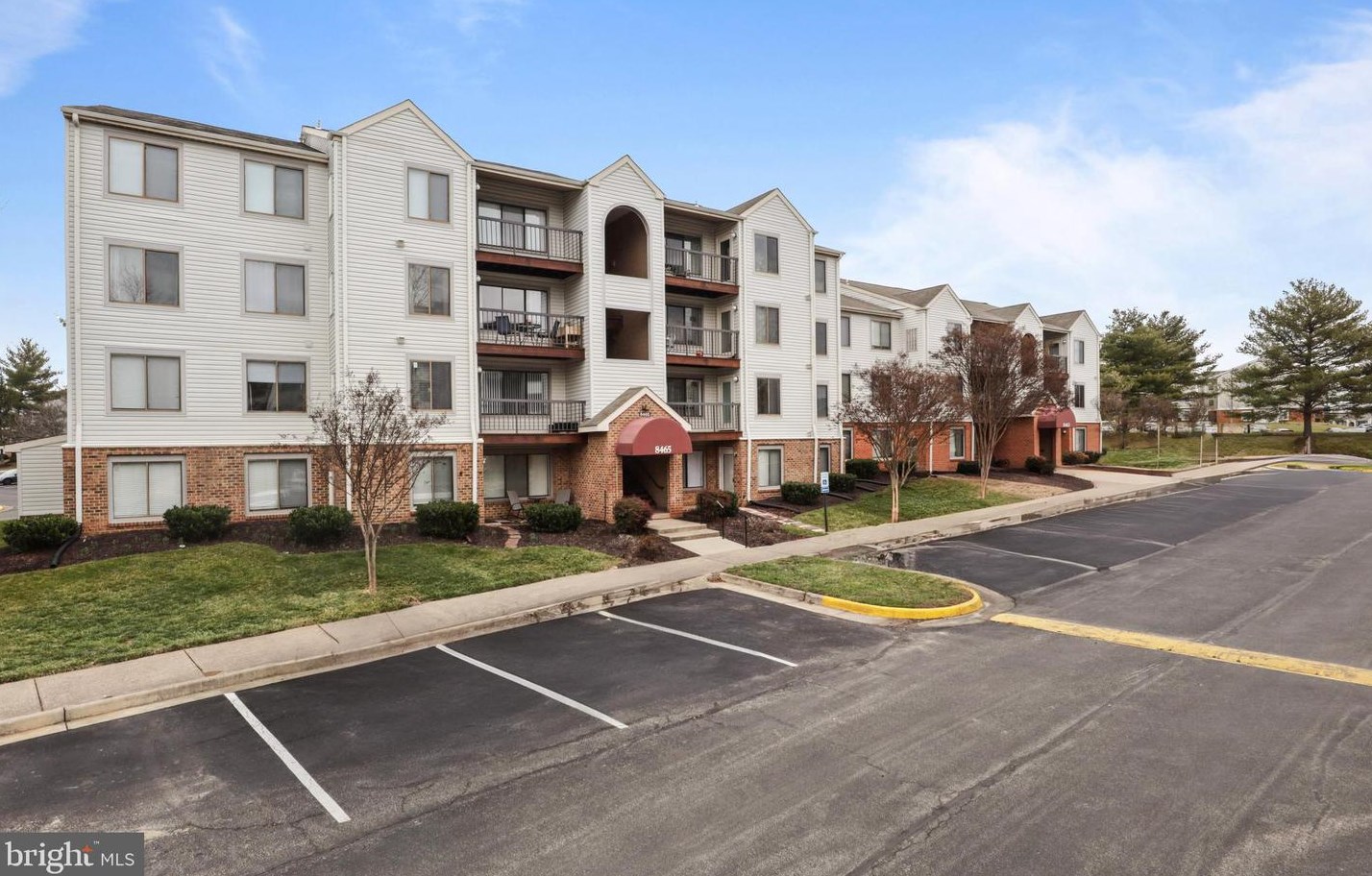 8465 Crozier Ct #301, Manassas, VA 20110