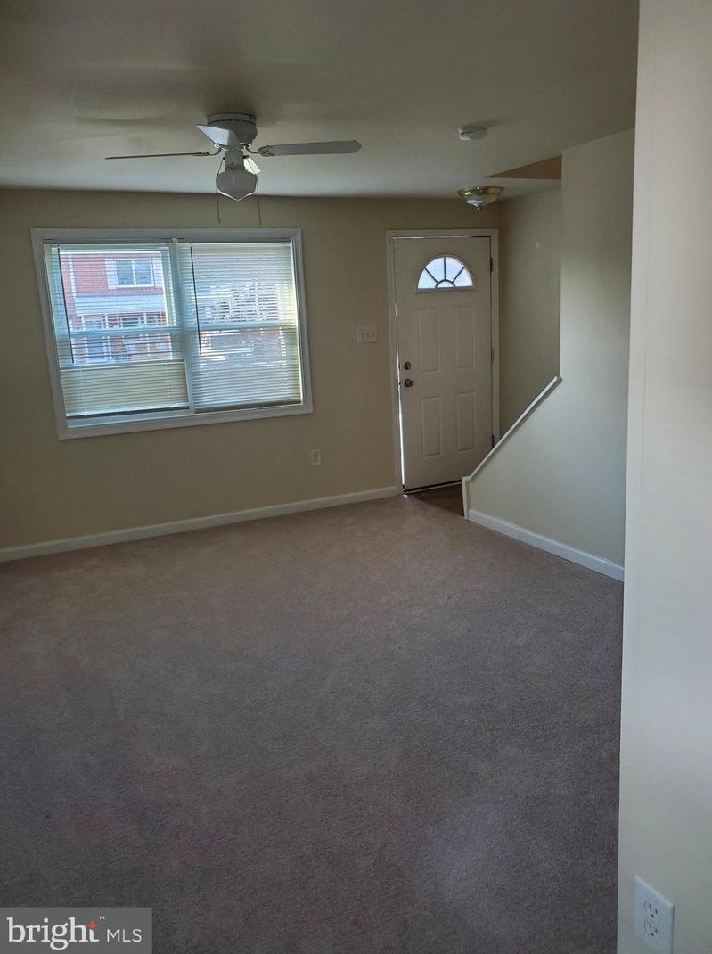 9021 Merrimack Dr, Manassas, VA 20110