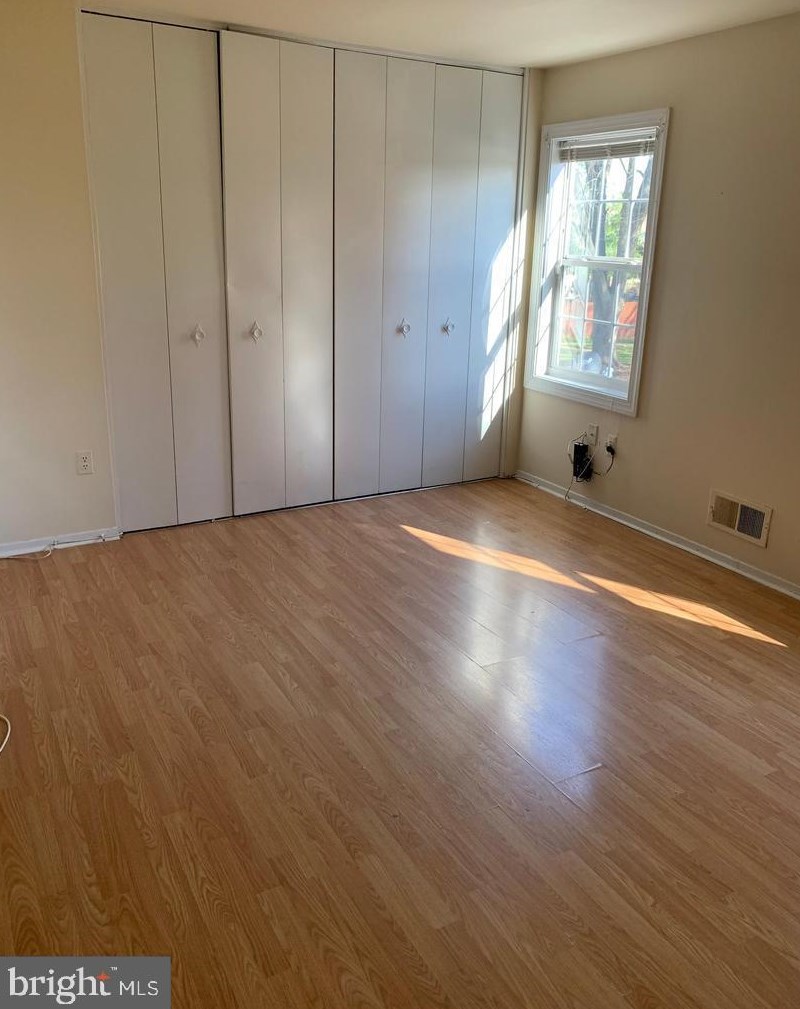 9811 Buckner Rd, Manassas VA 20110-5901 exterior