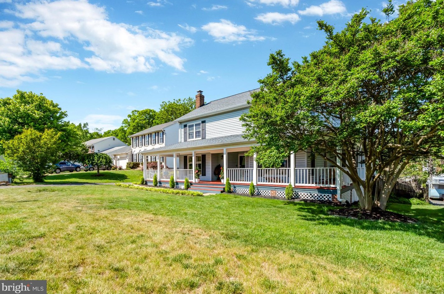 9709 Zimbro Ave, Manassas, VA 20110-4272