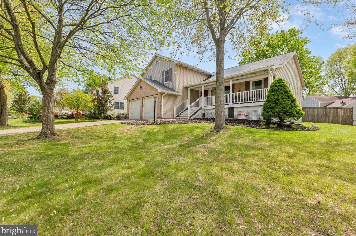 10114 Trinity Ln, Manassas, VA 20110-6027