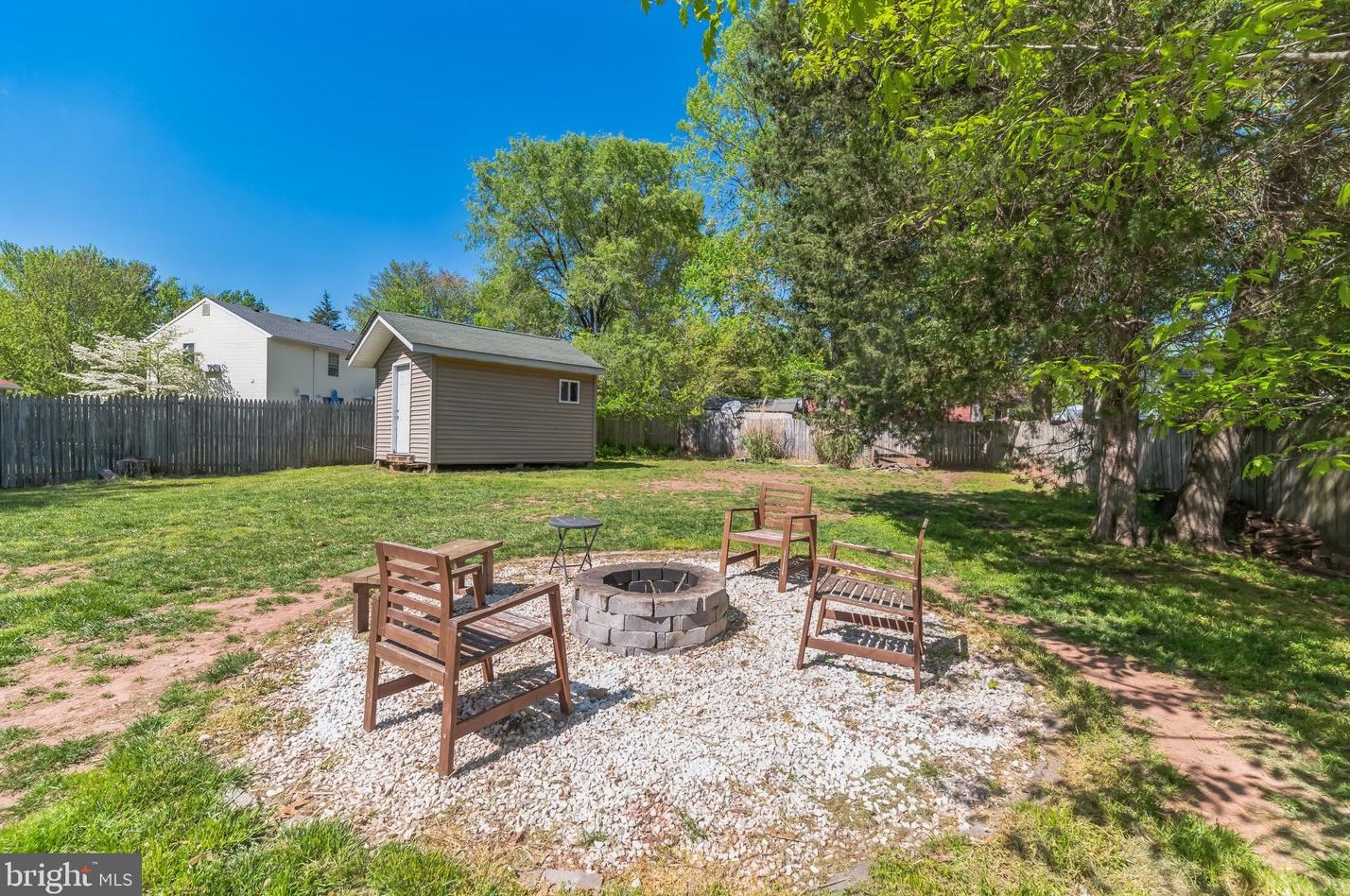 10307 Poe Dr, Manassas VA  20110-6147 exterior